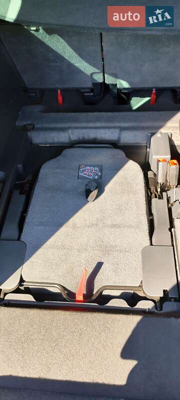 Мікровен Peugeot 5008 2011 в Чернівцях фото 19 Мікровен Peugeot 5008 2011 в Чернівцях