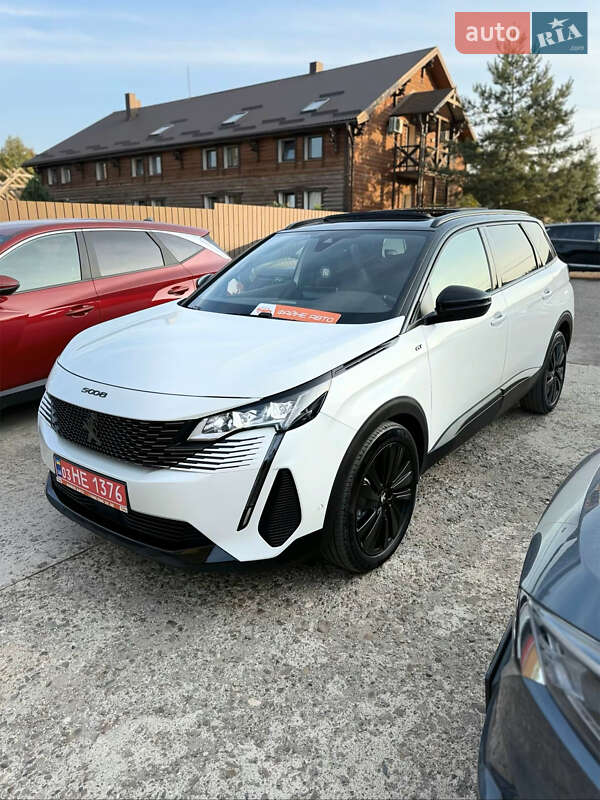 Внедорожник / Кроссовер Peugeot 5008 2022 в 
