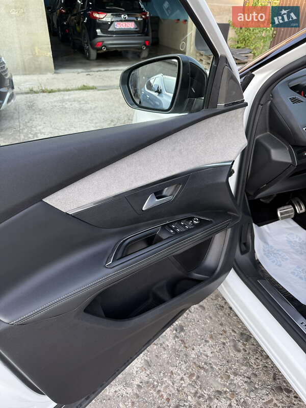 Позашляховик / Кросовер Peugeot 5008 2022 в Івано-Франківську фото 15 Позашляховик / Кросовер Peugeot 5008 2022 в Івано-Франківську