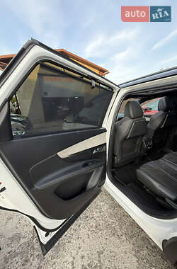 Внедорожник / Кроссовер Peugeot 5008 2022 в 