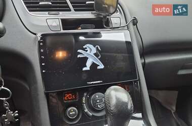 Микровэн Peugeot 5008 2014 в 
