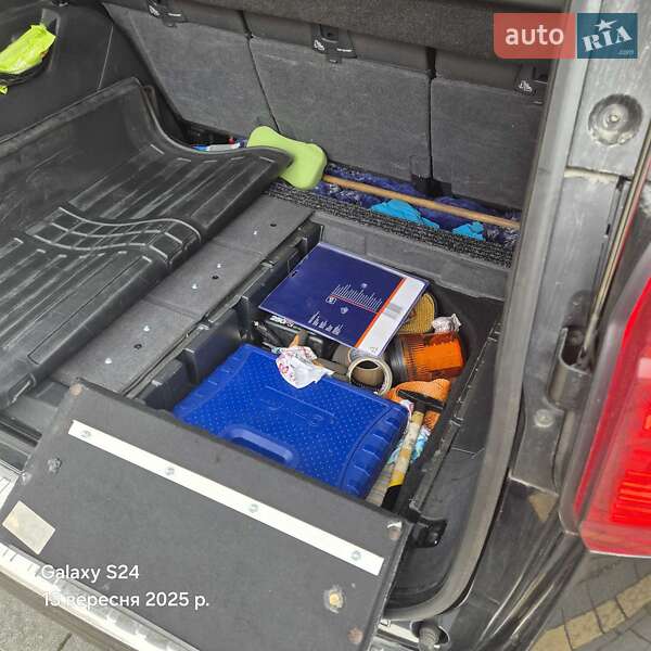 Мікровен Peugeot 5008 2014 в Львові фото 15 Мікровен Peugeot 5008 2014 в Львові