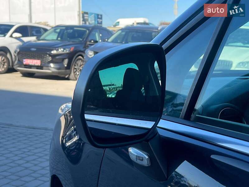 Микровэн Peugeot 5008 2012 в Львове фото 14 Микровэн Peugeot 5008 2012 в Львове