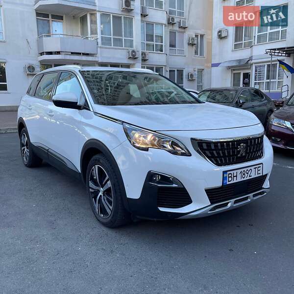 Позашляховик / Кросовер Peugeot 5008 2018 в Одесі фото Позашляховик / Кросовер Peugeot 5008 2018 в Одесі