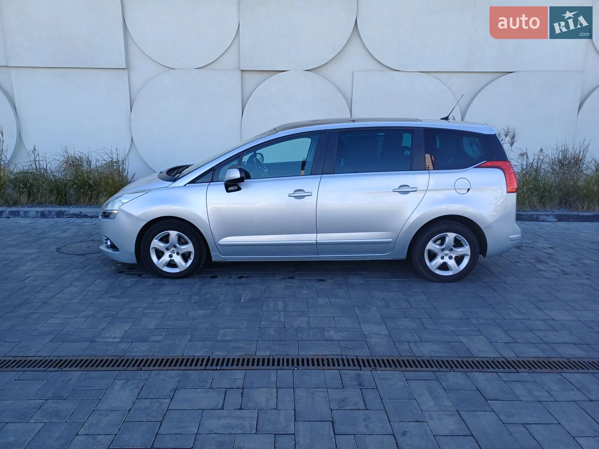 2010 Peugeot 5008 - мініатюра 3