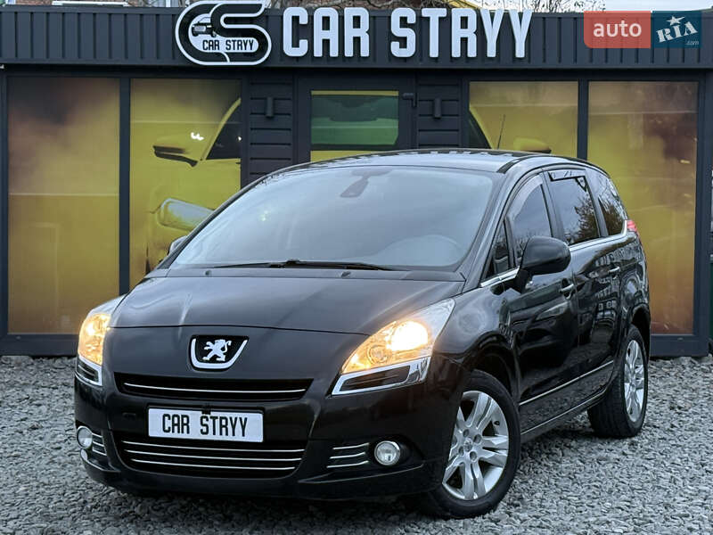 Peugeot 5008 2012
