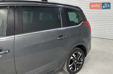 Мікровен Peugeot 5008 2011 в  фото 11 Мікровен Peugeot 5008 2011 в