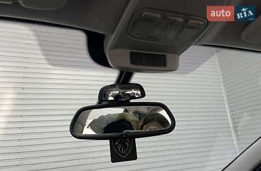 Мікровен Peugeot 5008 2011 в  фото 36 Мікровен Peugeot 5008 2011 в