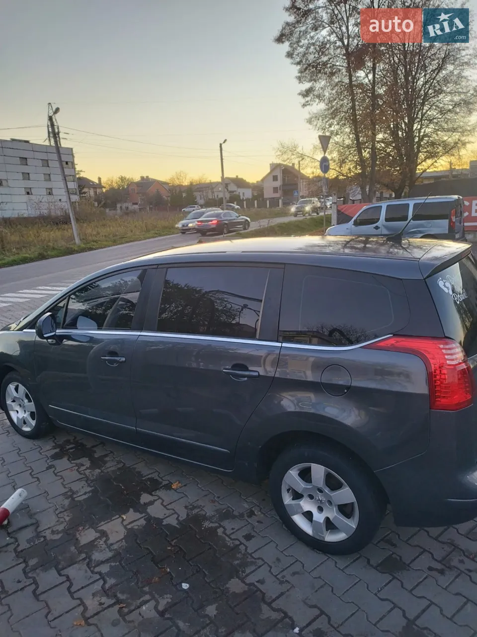 2012 Peugeot 5008 - мініатюра 16