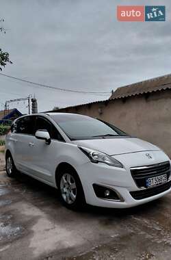 Микровэн Peugeot 5008 2014 в Одессе