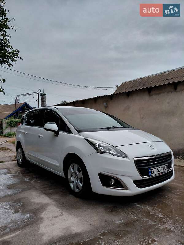 Peugeot 5008 2014 Peugeot 5008 2014