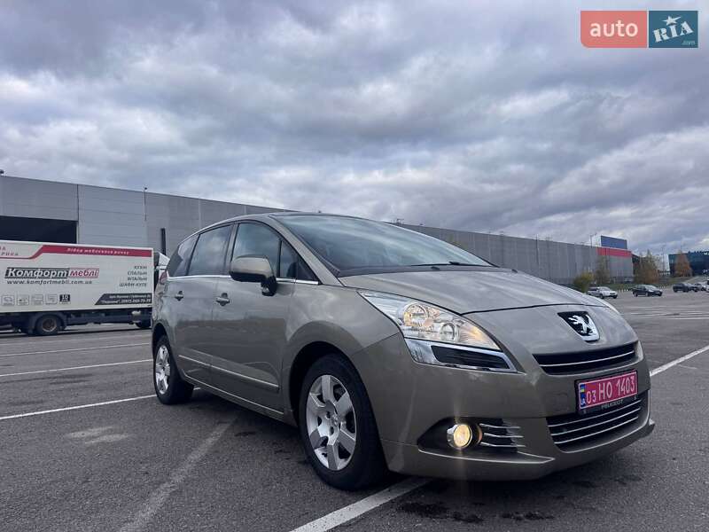 Микровэн Peugeot 5008 2010 в Ровно фото 3 Микровэн Peugeot 5008 2010 в Ровно