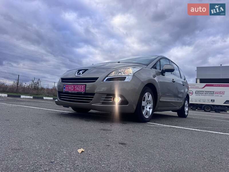 Микровэн Peugeot 5008 2010 в Ровно фото 12 Микровэн Peugeot 5008 2010 в Ровно