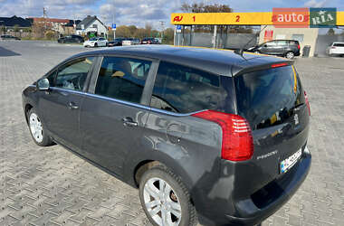 Микровэн Peugeot 5008 2009 в 