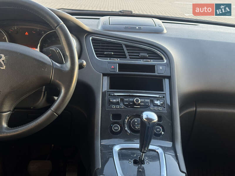 Микровэн Peugeot 5008 2013 в Ивано-Франковске фото 26 Микровэн Peugeot 5008 2013 в Ивано-Франковске