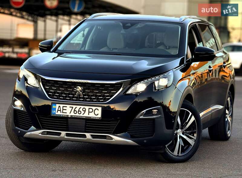 Peugeot 5008 2017