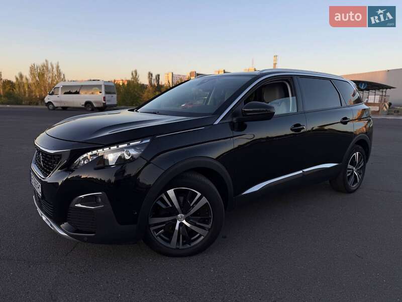 Внедорожник / Кроссовер Peugeot 5008 2017 в Кривом Роге фото 8 Внедорожник / Кроссовер Peugeot 5008 2017 в Кривом Роге