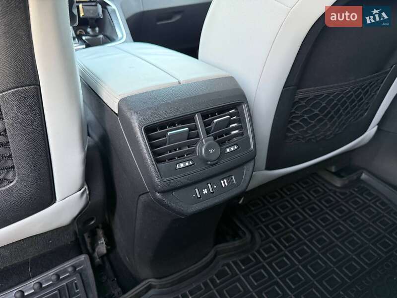 Внедорожник / Кроссовер Peugeot 5008 2017 в Кривом Роге фото 37 Внедорожник / Кроссовер Peugeot 5008 2017 в Кривом Роге