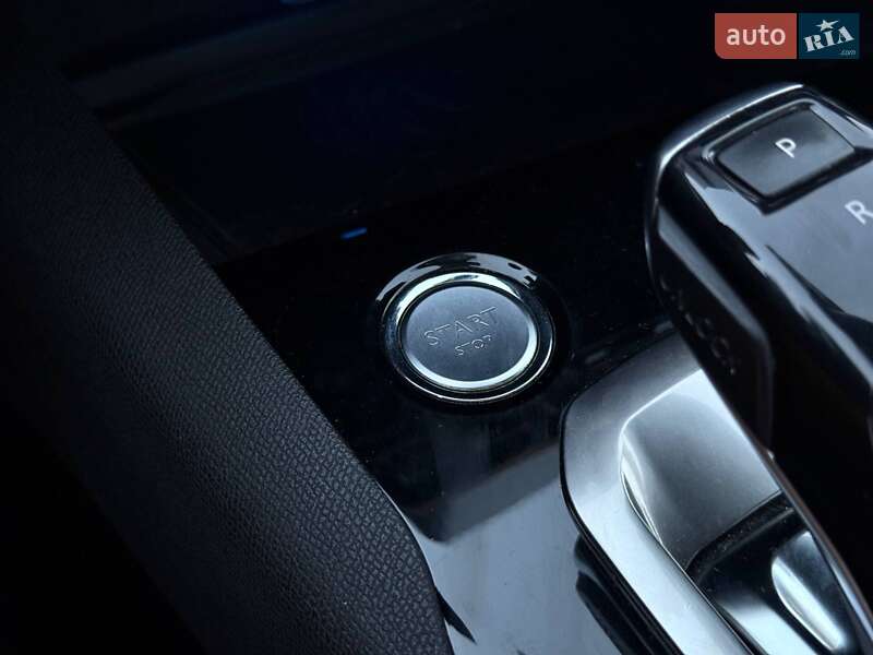 Внедорожник / Кроссовер Peugeot 5008 2017 в Кривом Роге фото 55 Внедорожник / Кроссовер Peugeot 5008 2017 в Кривом Роге