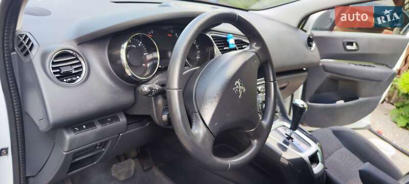 Мікровен Peugeot 5008 2014 в Коломиї