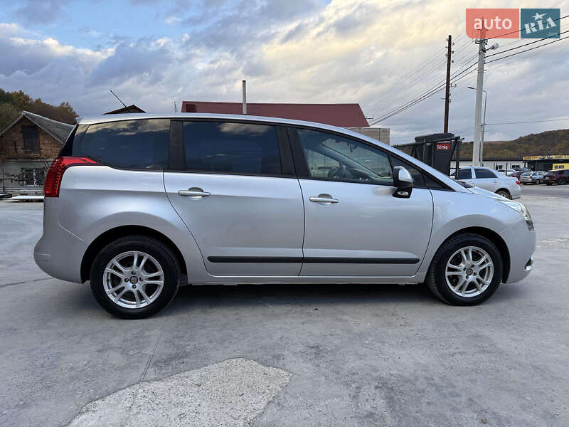 Микровэн Peugeot 5008 2010 в Теребовле