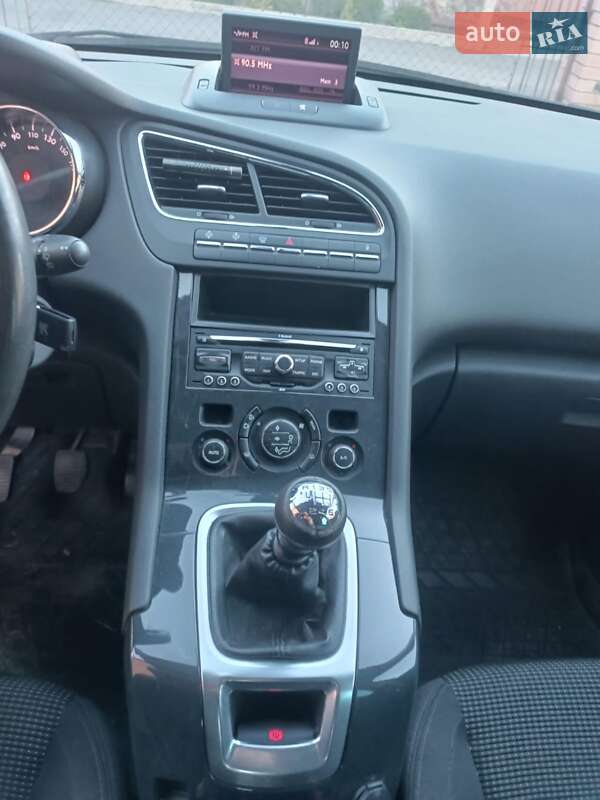Микровэн Peugeot 5008 2011 в Виннице фото 24 Микровэн Peugeot 5008 2011 в Виннице