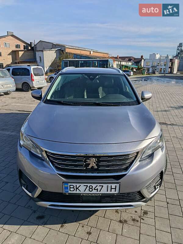 Внедорожник / Кроссовер Peugeot 5008 2017 в Бродах фото 11 Внедорожник / Кроссовер Peugeot 5008 2017 в Бродах