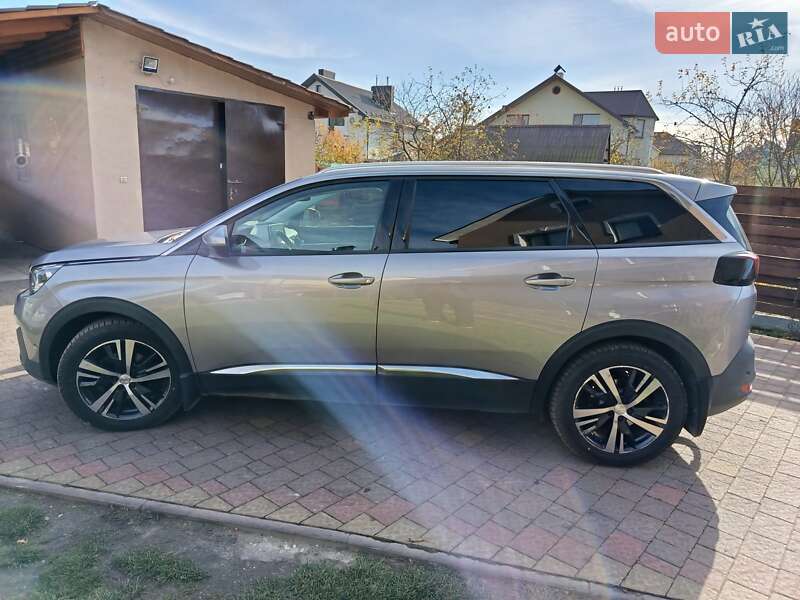 Внедорожник / Кроссовер Peugeot 5008 2017 в Бродах фото 4 Внедорожник / Кроссовер Peugeot 5008 2017 в Бродах