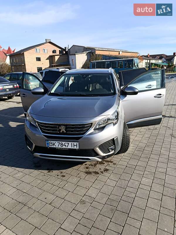 Внедорожник / Кроссовер Peugeot 5008 2017 в Бродах фото 12 Внедорожник / Кроссовер Peugeot 5008 2017 в Бродах