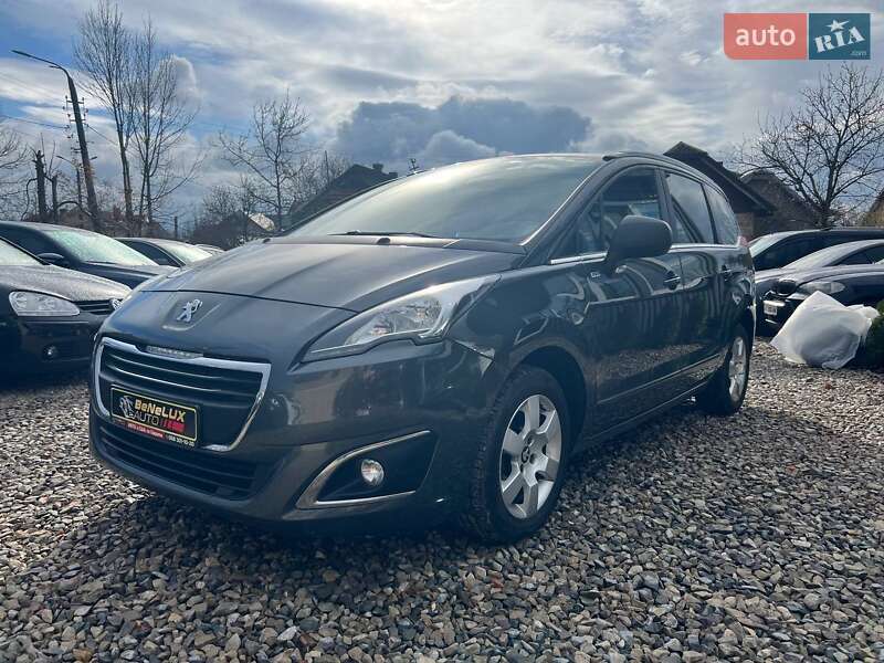 Микровэн Peugeot 5008 2015 в Коломые