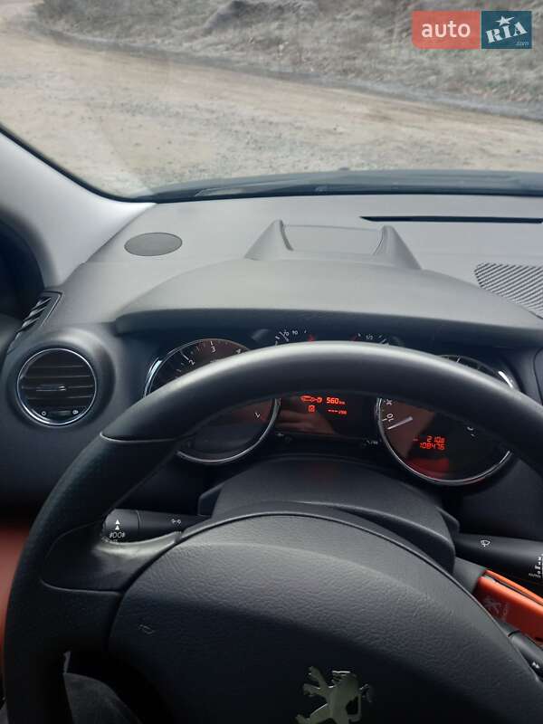 Микровэн Peugeot 5008 2009 в Славуте фото 22 Микровэн Peugeot 5008 2009 в Славуте