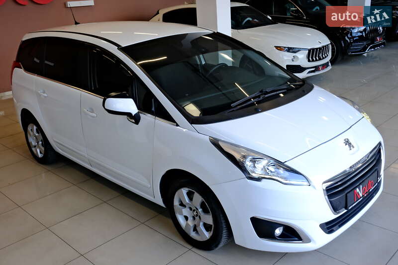 Микровэн Peugeot 5008 2014 в Одессе