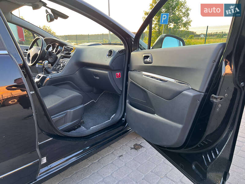 Микровэн Peugeot 5008 2011 в Радивилове фото 10 Микровэн Peugeot 5008 2011 в Радивилове