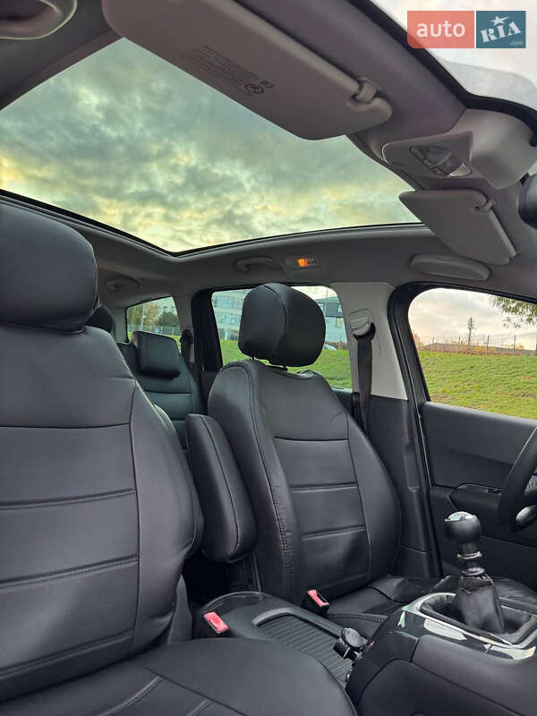Микровэн Peugeot 5008 2010 в Луцке фото 7 Микровэн Peugeot 5008 2010 в Луцке