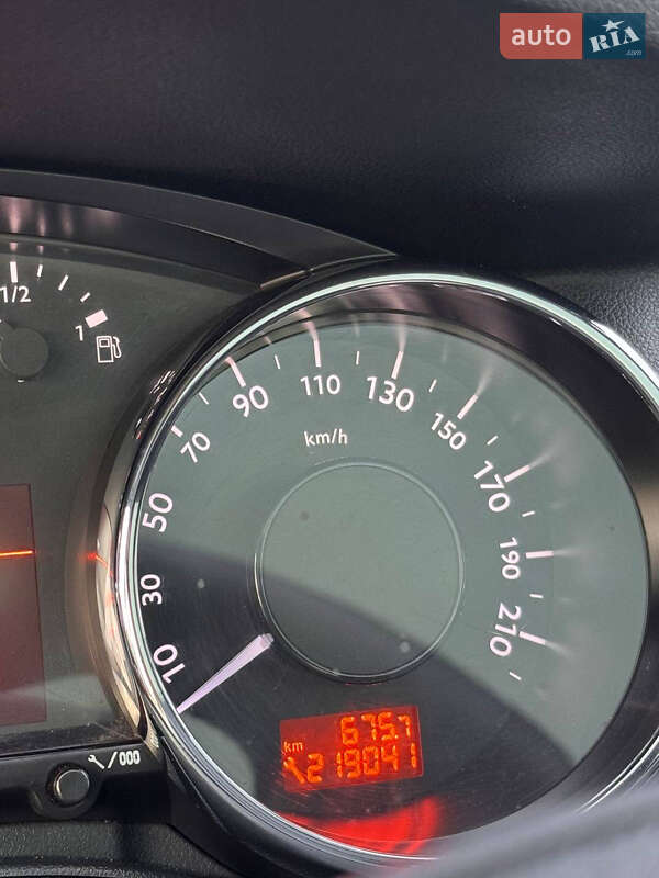 Микровэн Peugeot 5008 2010 в Луцке фото 18 Микровэн Peugeot 5008 2010 в Луцке