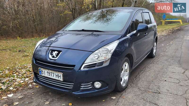 Микровэн Peugeot 5008 2009 в Миргороде