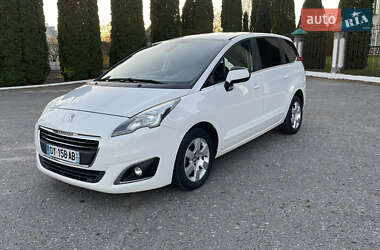 Микровэн Peugeot 5008 2015 в Дубно