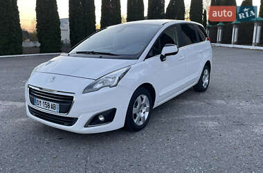 Микровэн Peugeot 5008 2015 в Дубно