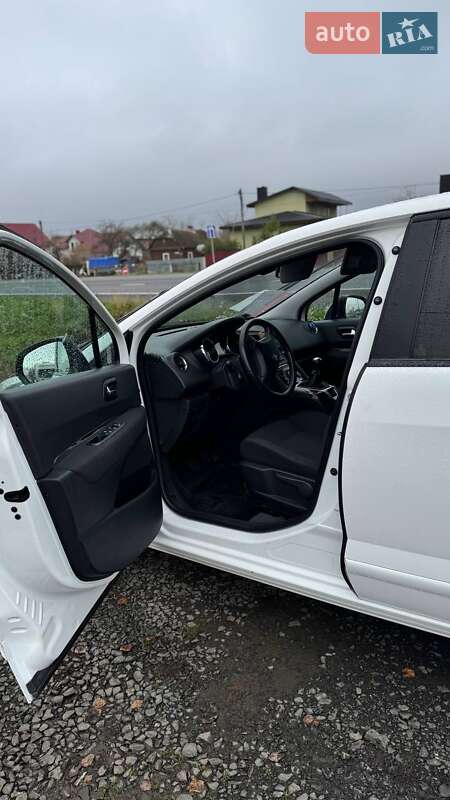 Микровэн Peugeot 5008 2016 в Ковеле фото 8 Микровэн Peugeot 5008 2016 в Ковеле