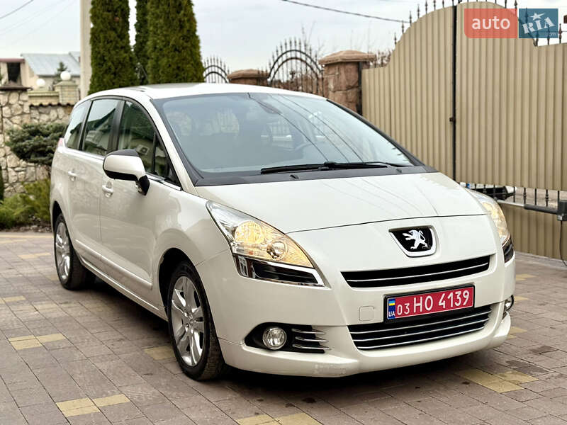 Микровэн Peugeot 5008 2012 в Тернополе