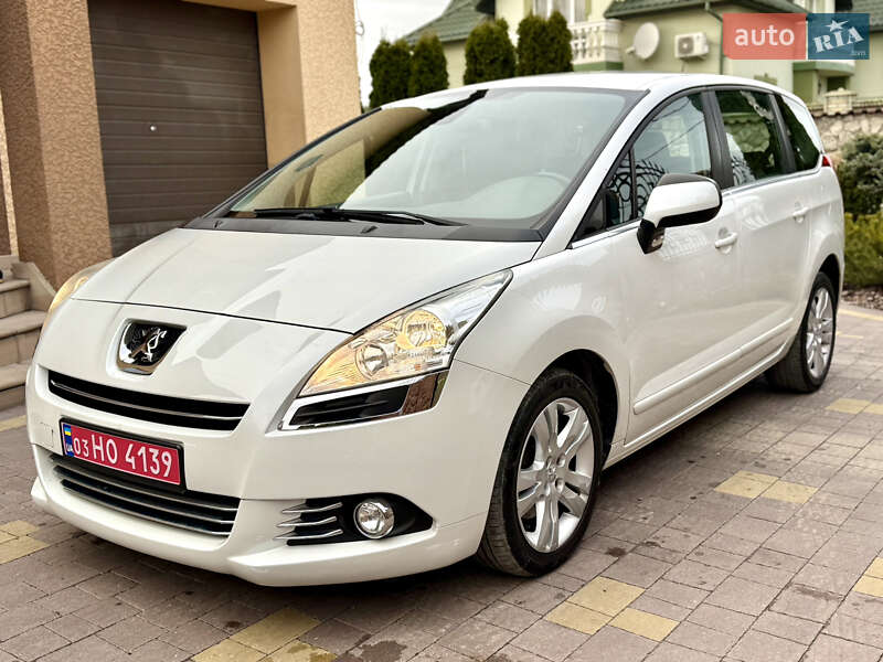 Микровэн Peugeot 5008 2012 в Тернополе