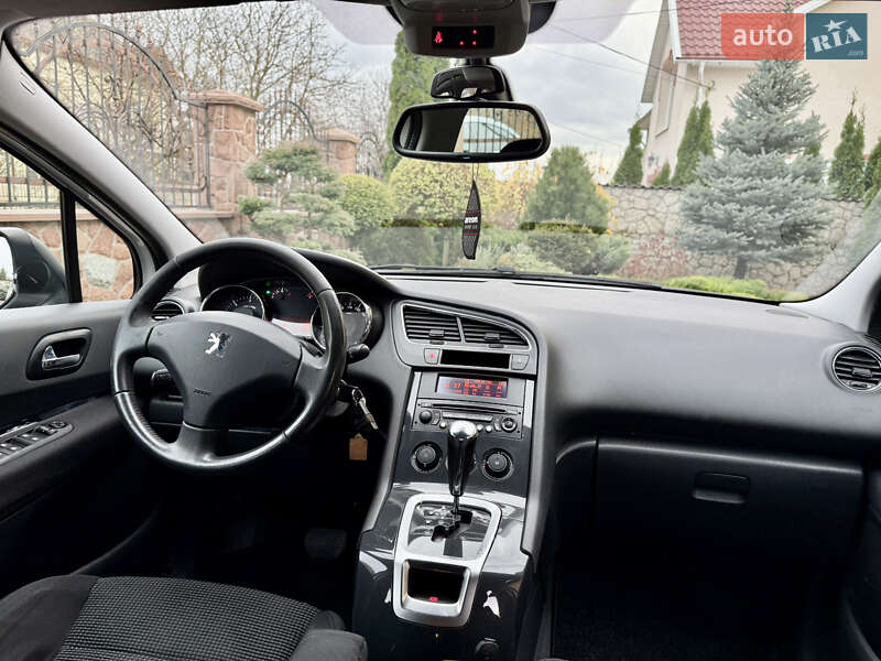 Микровэн Peugeot 5008 2012 в Тернополе