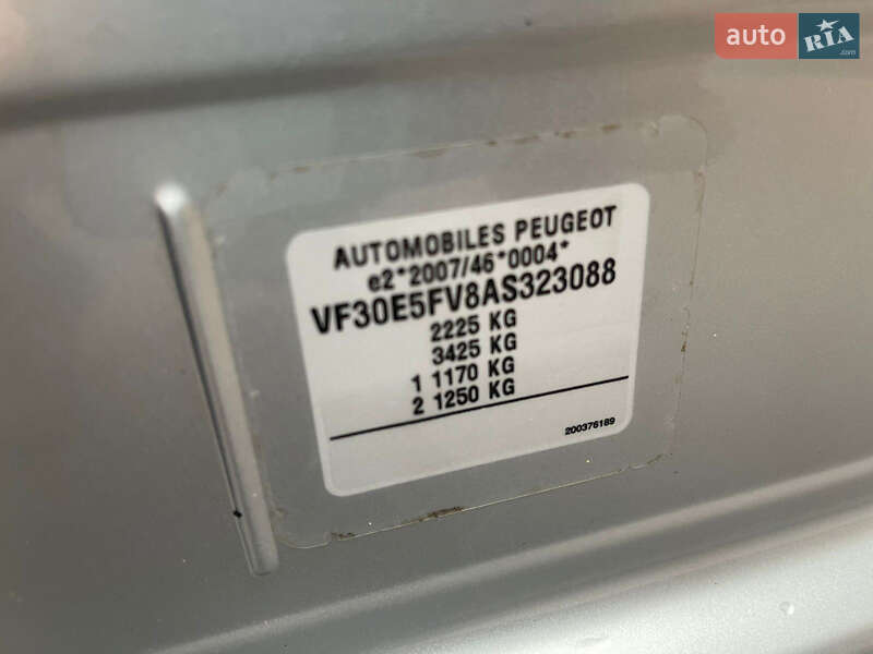 Микровэн Peugeot 5008 2011 в Ровно