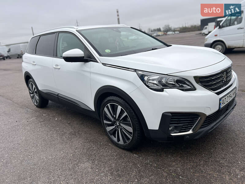 Внедорожник / Кроссовер Peugeot 5008 2017 в Ужгороде фото 17 Внедорожник / Кроссовер Peugeot 5008 2017 в Ужгороде