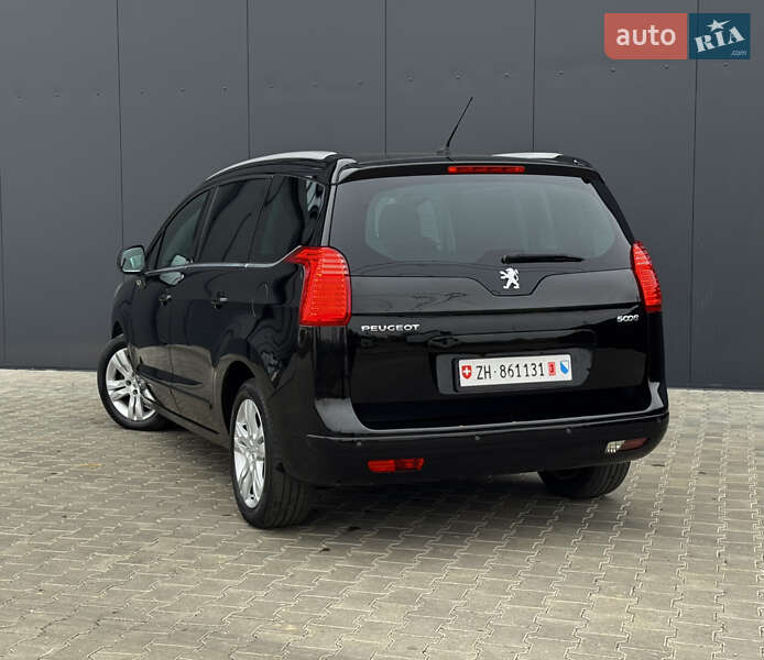 Микровэн Peugeot 5008 2011 в Луцке