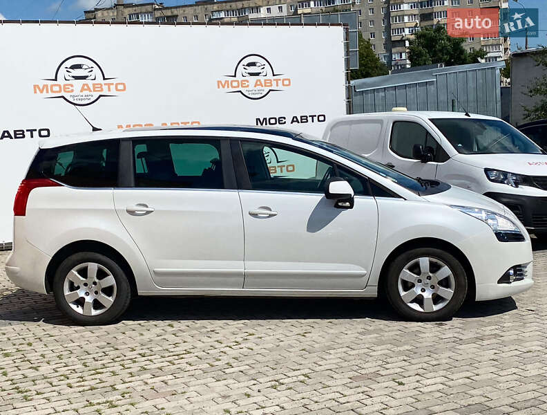 Микровэн Peugeot 5008 2013 в Ровно фото 4 Микровэн Peugeot 5008 2013 в Ровно