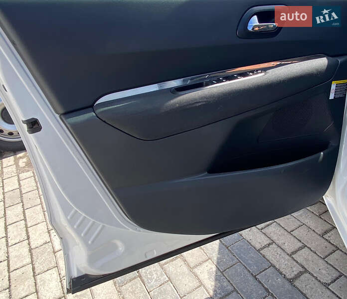 Микровэн Peugeot 5008 2013 в Ровно фото 24 Микровэн Peugeot 5008 2013 в Ровно