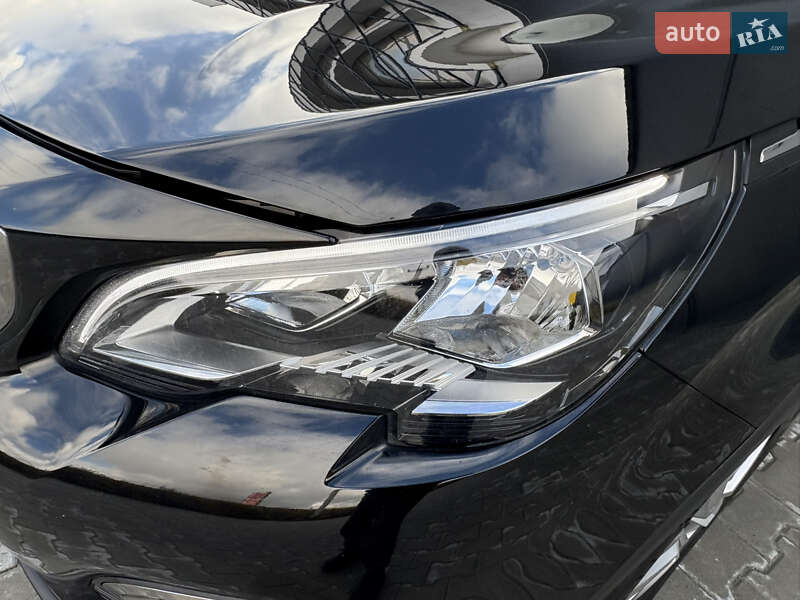 Внедорожник / Кроссовер Peugeot 5008 2020 в Львове фото 77 Внедорожник / Кроссовер Peugeot 5008 2020 в Львове