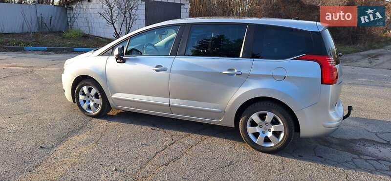 Микровэн Peugeot 5008 2010 в Богуславе фото 5 Микровэн Peugeot 5008 2010 в Богуславе