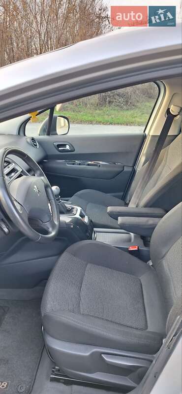Микровэн Peugeot 5008 2010 в Богуславе фото 17 Микровэн Peugeot 5008 2010 в Богуславе